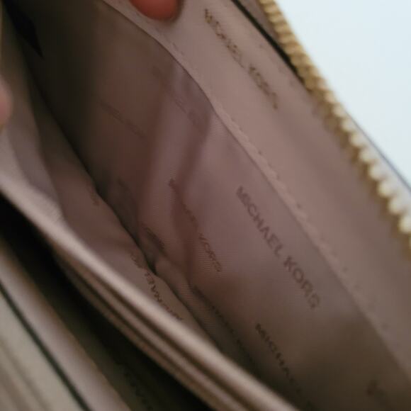 MICHAEL KORS Pink Star Leather Zip Around Wallet Large Clutch 8x4 Logo Classic - Picture 6 of 11